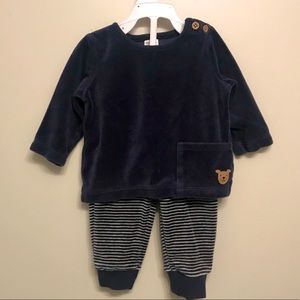 Cozy velour outfit 👶🏻